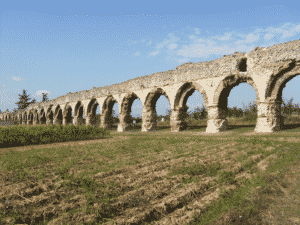 Arches du Plat de l'Air, à Chaponost, sur l'aqueduc du Gier.