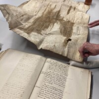 Bulles originales médiévales et bullaire de Valier