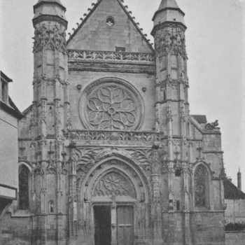 « L’église Saint-Antoine, à Compiègne », <em>À la France : sites et monuments. Autour de Paris (Seine-et-Oise, Seine-et-Marne, Oise)</em>, 1902, p. 79. Source : <a class="hyperlink" href="https://gallica.bnf.fr/ark:/12148/bpt6k6490962v/f85.item">Gallica BnF</a>.